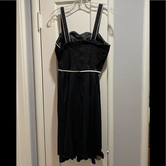 Vintage Retro Sundress - Picture 2 of 4